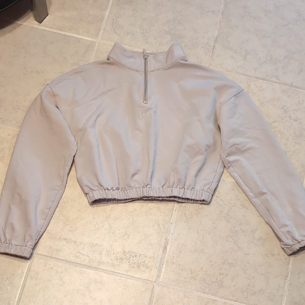 Ilus Crop Sweater